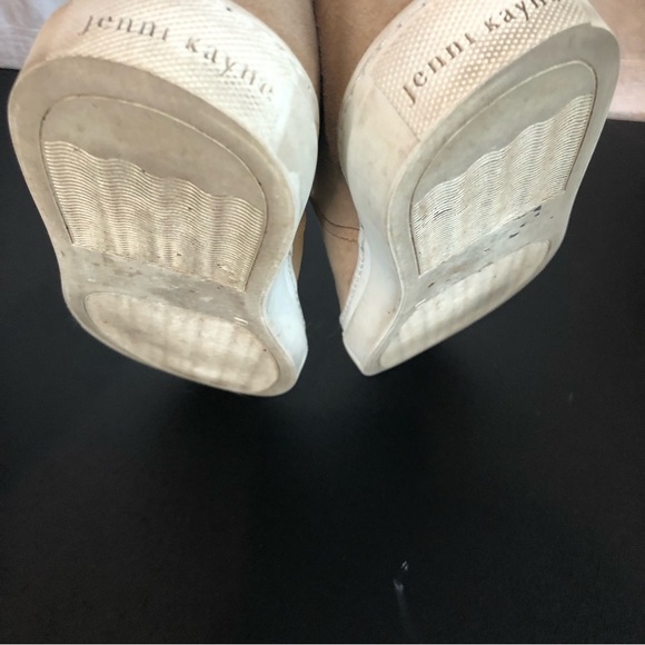 Jenni Kayne Suede Lounger Sneaker, tan, EUC - Picture 8 of 10